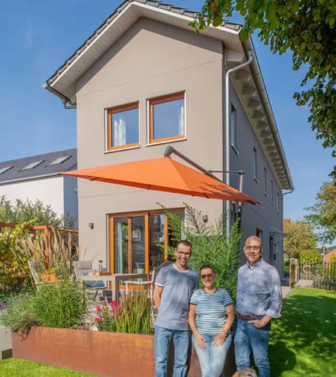 HAUS-RAUER-8-24-1179