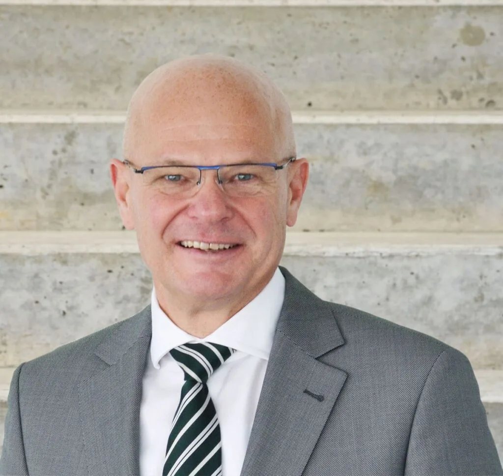 Portrait_Bernd Hetzer Knecht Keller