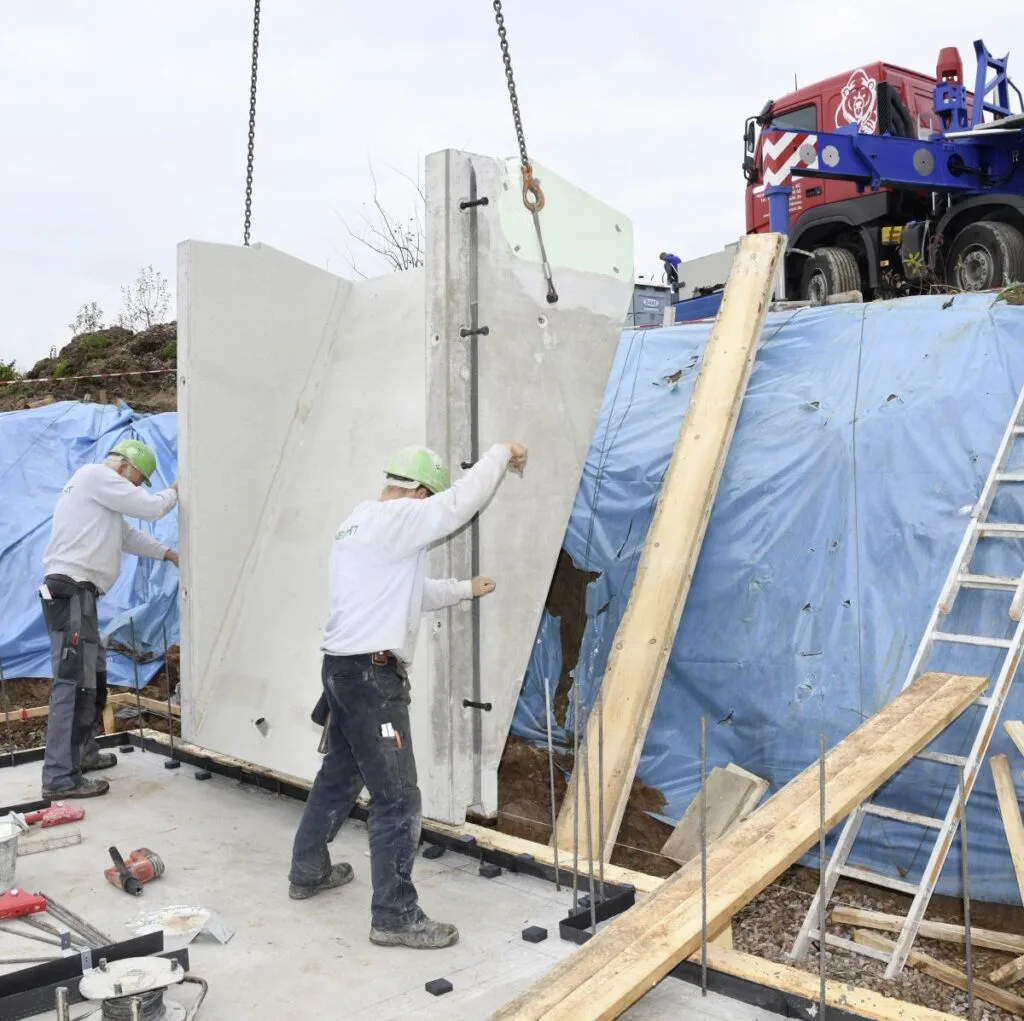 Präzision Lichtfluter KNECHT Baustelle