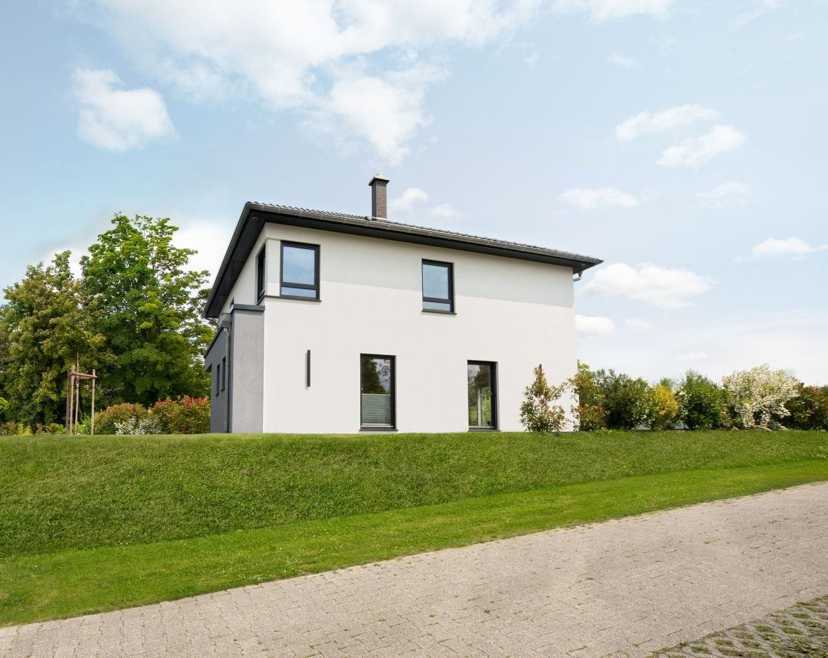Tendo Fingerhut Haus außen Garten