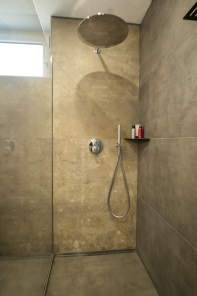 Bad Dusche Ditra Heat E saniertes Einfamilienhaus