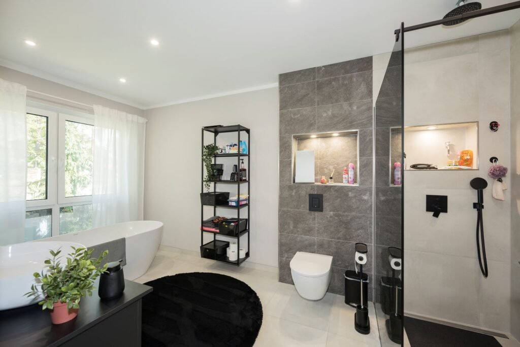 Roth Massivhaus Doppelhaus Badezimmer Familie