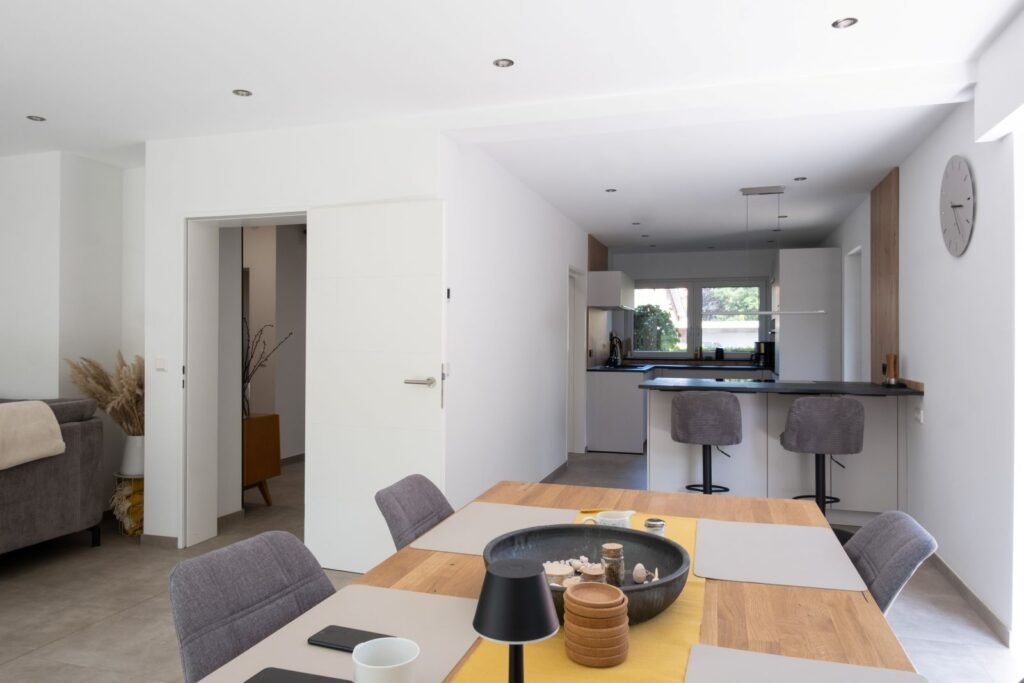 Sanierung im Einfamilienhaus Essbereich Küche