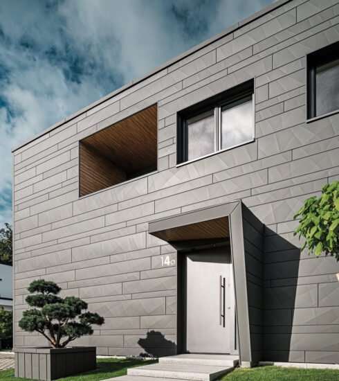 Haus mit Fassadenelementen aus Aluminium von PREFA